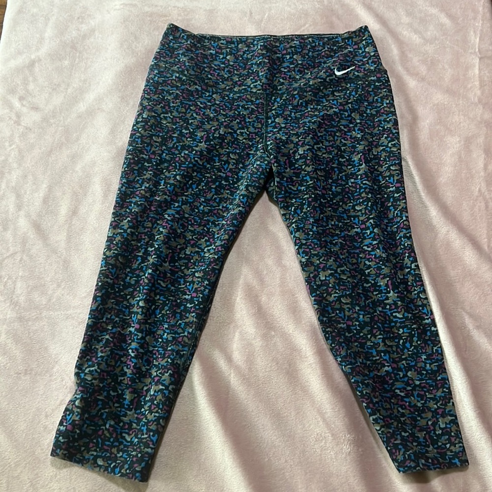 Nike leggings